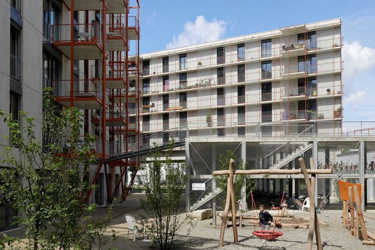 Quartiersbesichtigung, die bewegt