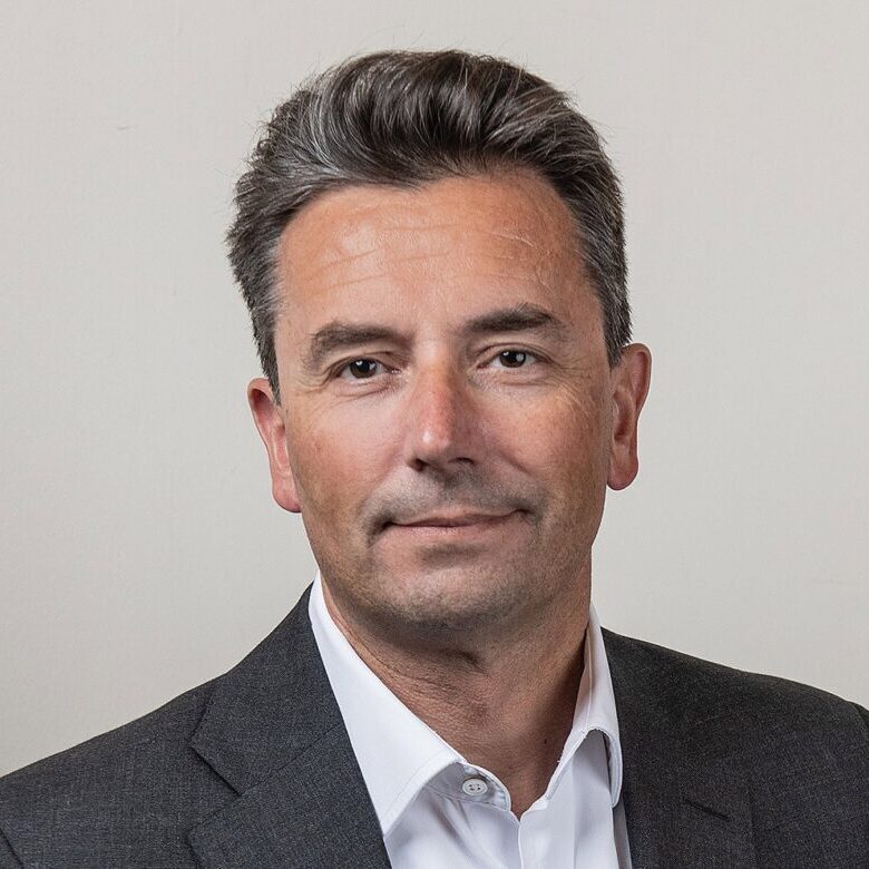 Dr. Peter Burkhalter